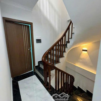 Nhà Siêu Đẹp Cạnh Linh Đàm,Ngõ Ô Tô Chỉ 5,7 Tỷ