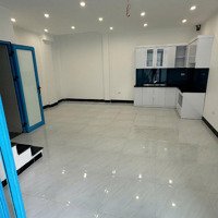 Chính Chủ Cắt Lỗ 120 Triệu Căn Nhà Mới Xây 3 Tầng 42M2 Sân 16M,Ô Tô Đỗ Sân, Sát Vành Đai 4
