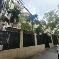 Biệt Thự Lô Góc Phố Xuân Diệu, Tây Hồ. Dt=200M2, 3 Tầng, Mặt Tiền Bề Thế, Giá Bán 84,5 Tỷ