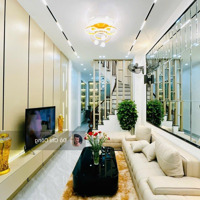 Xã Đàn - Trung Phụng - 35M2 - Ô Tô Đỗ Cửa - Full Nội Thất