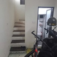 Cho Thuê Nhà Nhỏ Ngách 9 Ngõ 4 Phương Mai Đống Đa Hà Nội