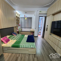 Bán Nhà Phân Lô Khu Quận Uỷ Hoàng Mai - 5 Tầng - Chỉ 6.Tỷ.9