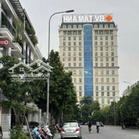 Bán Nhà Hồng Tiến - 60M2 Xây 6 Tầng - Thang Máy - Ô Tô Đỗ Cửa - 10M Ra Phố Hồng Tiến Chỉ 13 Tỷ