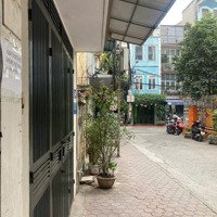 Cho Thuê Văn Phòng Ngồi 5 - 8 Người Tại Khu Đô Thị Nguyễn Văn Lộc Hà Đông Giá 7 Triệu/Tháng.