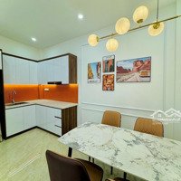 Ở Ngay! Bán Nhà Đẹp Trương Định, 38M2, 4 Tầng, Vị Trí Đẹp, Giá Bán 6.85Tỷ , Thoáng Sáng