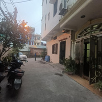 Nhà Văn Quán, Gần Hồ, Đường Thông, Xe Đỗ Cửa