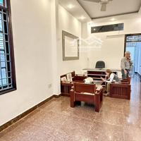 Nhà Nguyên Căn Gần Biển Giá Siêu Rẻ Nằm Ngay Trung Tầm Thành Phố Nha Trang