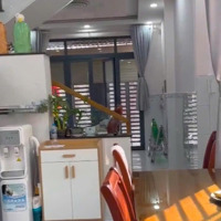 Cần Bán Mặt Tiền Kinh Doanh Nhà 1 Trệt 2 Lầu, Mặt Tiền Đường 109 Phước Long B, Thành Phố