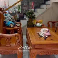 Cần Bán Mặt Tiền Kinh Doanh Nhà 1 Trệt 2 Lầu, Mặt Tiền Đường 109 Phước Long B, Thành Phố