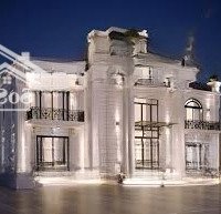Cho Thuê Biệt Thự Siêu Đẹp Mặt Tiền Trương Định Quận 3 (27Mx45M) 3 Tầng 300 Triệu/Tháng 0902525016