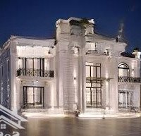 Cho Thuê Biệt Thự Siêu Đẹp Mặt Tiền Trương Định Quận 3 (27Mx45M) 3 Tầng 300 Triệu/Tháng 0902525016