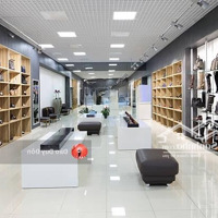 Nhà Đẹp- Cho Thuê Nhà Mặt Phố Nguyễn Văn Huyên,Diện Tích130M X 4T,Mặt Tiền10, Nhà Mới Đầy Đủ Pccc, Thang Máy