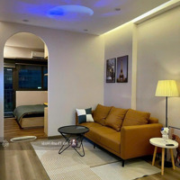 Căn Hộ Dịch Vụ Cao Cấp Tại Giảng Võ- Cát Linh! 85M2, 8 Tầng, Dòng Tiền Hàng Tháng 110 Triệu