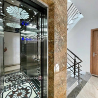 Căn Hộ Dịch Vụ Cao Cấp Tại Giảng Võ- Cát Linh! 85M2, 8 Tầng, Dòng Tiền Hàng Tháng 110 Triệu