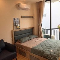 Thuê Ngay Studio 35M2 Tại Trường Sa View Bờ Kè . Giá 6 Triệu9. Liên Hệ: 0909397366