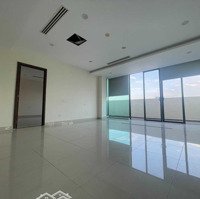 Cho Thuê Căn Officete Golden King, Nguyễn Lương Bằng, Q7,Diện Tích153M2 Giá Bán 69 Triệuiệu/Tháng. Liên Hệ: 0937379023