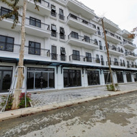 Liền Kề 6 View Bãi Gửi Xe Tại Kđt Đông Dương Residence Đức Thượng