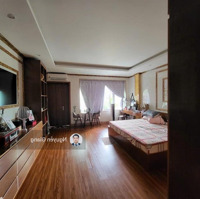 Bán Nhà Mặt Phố Mễ Trì- Nam Từ Liêm- 2 Mặt Tiền- Vỉa Hè Rộng- 162M2-Mặt Tiền10M- 49.8 Tỷ