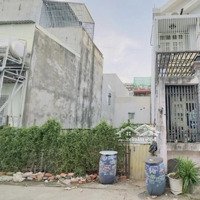 Bán Đất Gần Go Dĩ An Trên Trục Đường Hai Bà Trưng Kéo Dài Diện Tích 75M2 Xây Tự Do Đường Xe Tải