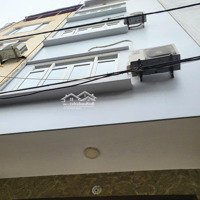 Bán Nhà Lê Văn Hiến, Cách Hv Tài Chính 60M. Phân Lô, Ngõ 3M, 10M Ra Đường Oto Tránh, Gần Phố.