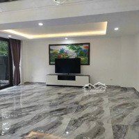 Cho Thuê Biệt Thự Đường Phổ Quang, Phường 2_ Dt: 7,5X20M_ 3 Lầu Nhà Mới_ Sẵn Nội Thất_ Giá Bán 40 Triệu