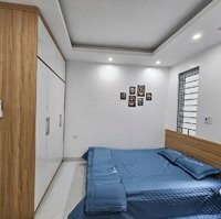 Bán Nhà-Phố Lạc Trung-39 M2-4 Tầng-Ô Tô Đỗ-Kinh Doanh- Giá: 8.5 Tỷ