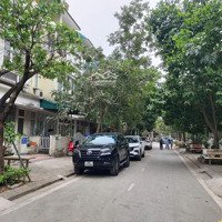 Bán Nhà L/K Kđt Viglacera Xuân Phương 75M*5T, Nhà 2 Thoáng Trước Sau ,Nội Thất Đẹp, Ở Ngay