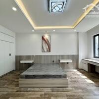 Nhà Đường Đặng Văn Văn Ngữ Quận Phú Nhuận Phường 10.