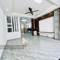 Bán Nhà Độc Lập 3 Tầng Có Gara Để Xe Ô Tô Nhỏ. Gần Chợ Minh Kha Giá Chỉ 1,88 Tỷ Tại Đặng Cương