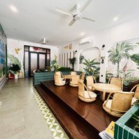 Cho Thuê Nhà Phố Shophouse Gần Vinschool Full Nội Thất Luxury Tại Vinhomes Grand Park Quận 9.