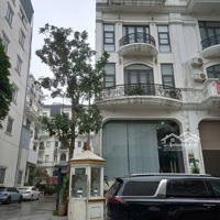 Cho Thuê Nhà Dịch Vọng Hậu,Diện Tích110M, 7 Tầng+ 1 Gara,Mặt Tiền5,5M, Phân Lô, Thang Máy
