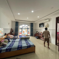 Bán Nhà 3 Tầng 100M2 Ngay Phạm Văn Đồng Hiệp Bình Chánh, Có Gara Ô Tô. Giá Chỉ 12.9 Tỷ.