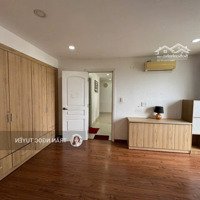 Bán Gấp Căn Hộ Đẹp 2 Phòng Ngủ 1 Vệ Sinhtại The Easter City, 1,8 Tỷ, 70M2