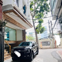 Toà Nhà Lô Góc Hoàng Quốc Việt- 2 Mặt Oto Tránh- 8 Tầng 1 Hầm- Cho Thuê 2.5 Tỷ/ Năm 0981351179