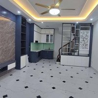Siêu Phẩm Tam Trình, Hoàng Mai.diện Tích38M2 X 5 Tầng,Mặt Tiền4,2M, Giá Bán 6,9 Tỷ. Lô Góc Thoáng Sáng.