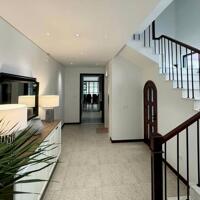 Bán gấp nhà mặt phố Hồng Tiến Long Biên 88m2 5T MT4m giá 27.5 tỷ thang máy vỉa hè kinh doanh