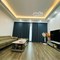 Cam Kết Tin Thật, Nên Cần Bán Gấp Nhà Mặt Phố Trần Quốc Hoàn - Cầu Giấy, 73M2X 8T Chỉ 32.4Tỷ (Tl).