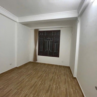 Anh Nam Cần Bán Gấp Nhà Mặt Phố Trung Kính To Giá Bán 18.5 Tỷ
