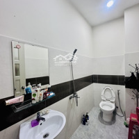 Bán Nhà Tân Bình, Ngay Trường Chinh 95M, 3 Tầng, Nở Hậu, 5 Phòng Ngủ, Hẻm Xe Hơi, Giá Bán 8,6 Tỷ