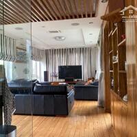BÁN GẤP NHÀ PHỐ NGUYỄN VĂN TRỖI, PHÂN LÔ, 2 Ô TÔ TRÁNH_DT 80M2, 5 TẦNG, MT 17M, 22TỶ