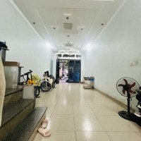 Nhà Đẹp-Giá Tốt-Dân Xây -Phân Lô Quân Đội 918-Long Biên-Oto Đỗ Cửa-Vào Nhà.lh: E Lâm 0946100621