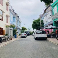 Cần Bán Nhà Hoàn Công Đông Hòa Dĩ An