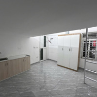Bán Nhà 4Tầng Phố Chính Kinh - Ngõ Ô Tô 7 Chỗ Đỗ Cửa - 20M Ra Phố