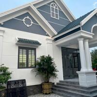 Chính chủ bán căn biệt thự và xưởng may Tại Trung Hòa, Chợ Gạo