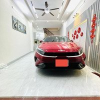 Bán Nhà Nguyễn Văn Cừ 45M ,Mặt Tiền3,7M , 5 Tầng Gara Ôtô , Kinh Doanh Giá Chào 10 Tỷ Thương Lượng .
