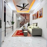Chính Chủ Tôi Bán Nhà Riêng Tại Nam Dư, Hoàng Mai, Giá Cực Chất 5,4 Tỷ, 30M2, 5 Tầng, 3 Ngủ, Oto.