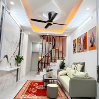 Chính Chủ Tôi Bán Nhà Riêng Tại Nam Dư, Hoàng Mai, Giá Cực Chất 5,4 Tỷ, 30M2, 5 Tầng, 3 Ngủ, Oto.