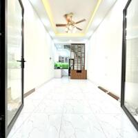 Bán nhà Trung Phụng Xã Đàn ngõ ba gác nông dân xây mới thiết kế hợp lý 2 thoáng 34m giá 6.3tỷ .