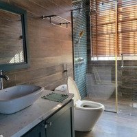 Bán Villa 300M2 Ngang 15M Ngay Sông Hàn, 22 Tỷ Liên Hệ: 0931479799