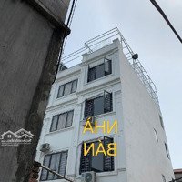 Gia Đình Có Việc Cần Bán Nhanh Nhà Phố Trạm,Long Biên. 44M 5 Tầng Full Nội Thất,10M Ra Phố.7,19 Tỷ